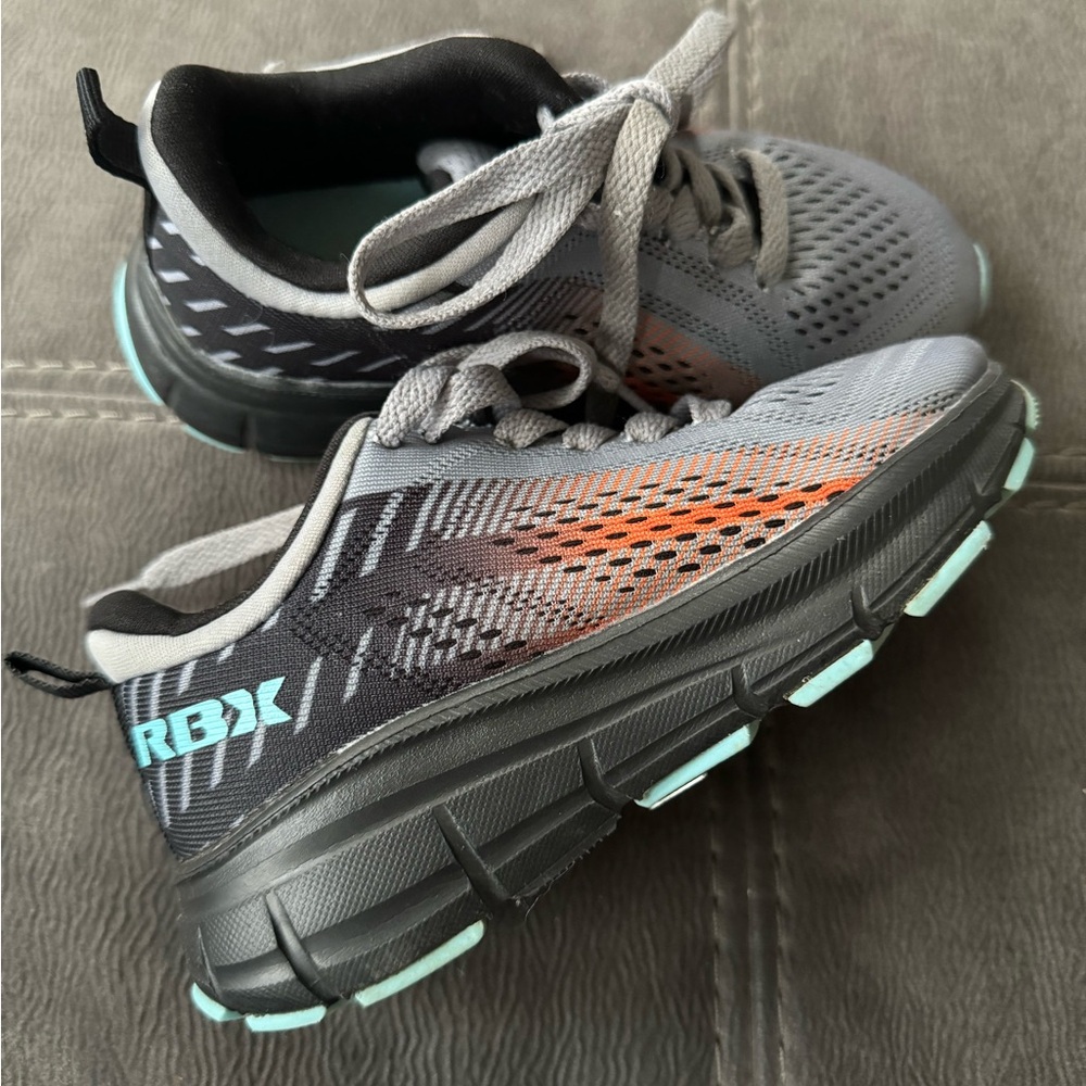 Toddler shoes